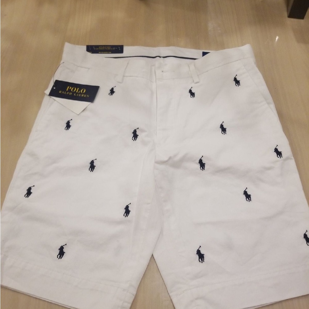 POLO RALPH LAUREN SHORTS 
STRETCH SLIM FIT 
MENS SIZE 30 
WHITE / BLUE